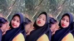 Abg Jilbab Tiktok Nyusuin Pacar Kesayangan Video by Tube8