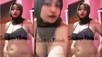 Tiktok Hijab Gemoy Joget Viral Video by NoBokep