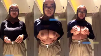 PAP Hijaber Toge Remas Toket Video by BOKEPSIN