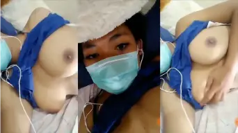 Susah Tidur Pingin di Temenin VCS Video by xVideos Susah Tidur Pingin di Temenin VCS Video by xVideos