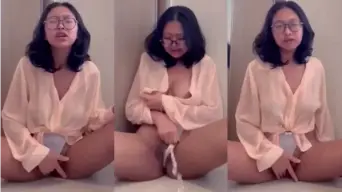 Nindi Kacamata Squirt Kayak Air Mancur Video by YourPorn