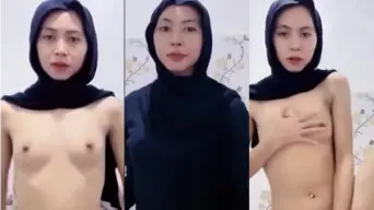 Gadis Cantik Jilbab Hitam Full Bugil Video by BebasIndo