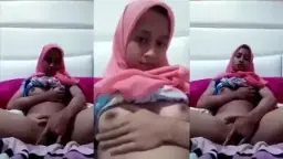 ABG HIJAB Colmek Sange Pengen Ewe Video by NoBokep