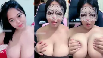 Kak Iva Mahasiswi Cakep Host DreamLive Video by simontok