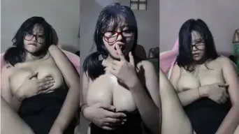 Miss Alexa Colmek Tiga Jari Video by xVideos