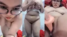 Ika Montok BBW Colok Memek Pake Dildo Video by BokepHUB
