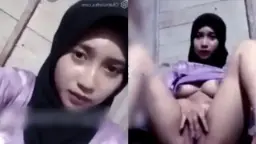 Dedek Hijab Colmek OME TV Video by SangeLink