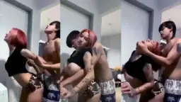 Ngentot Sambil Berdiri Pasangan Mesum Video by PornHub